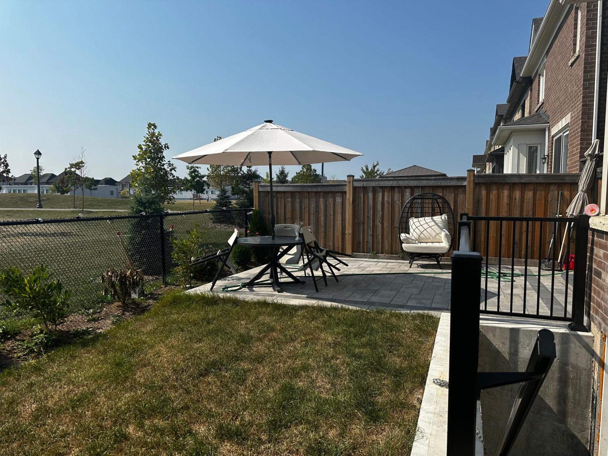 Luxury Basement Apartment In Oakville Exteriér fotografie